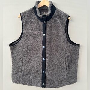 Natural Reflections Sherpa Snap Front Cozy Winter Easy Layering Roomy Vest
